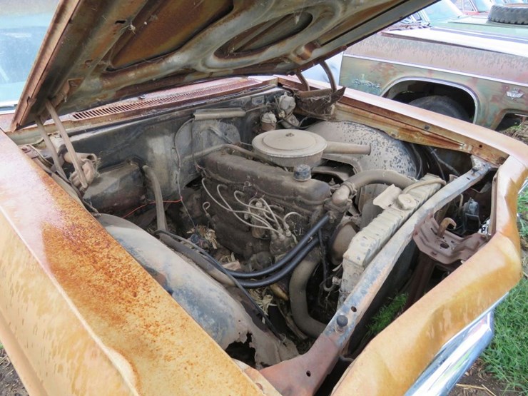 1966-chevrolet-biscayne-4dr-sedan-image-6