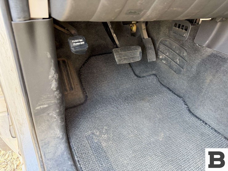 2005-nissan-pathfinder-image-22
