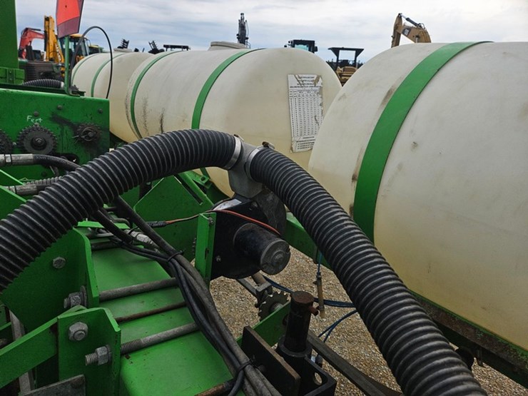 agco-allis-385-image-29
