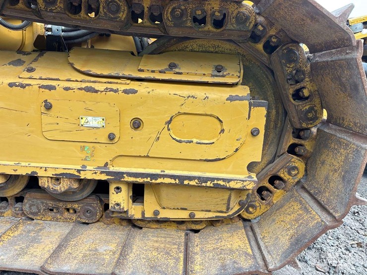 2022-caterpillar-d3-image-40