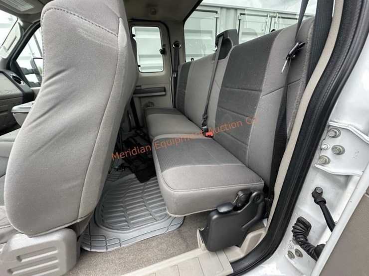 2010-ford-f250-image-31