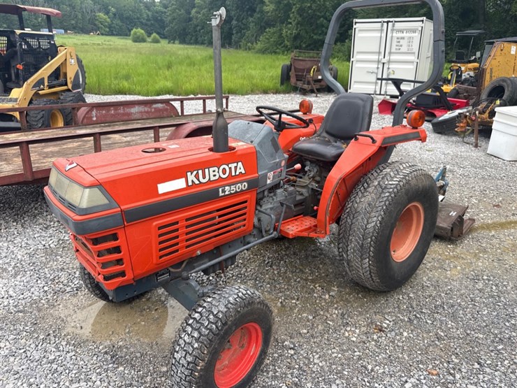 kubota-l2500-image-1