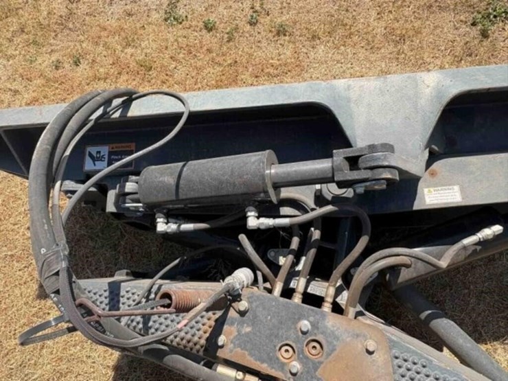 john-deere-7-image-5
