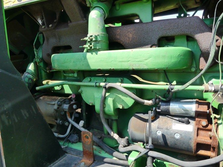 john-deere-4440-image-12