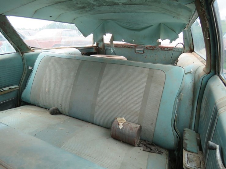 1965-chevrolet-belair-4dr-wagon-image-9