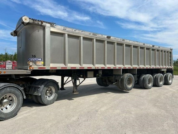 2016-custom-42-ft-image-1