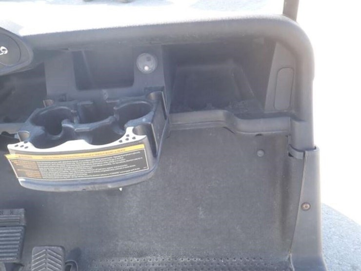 2021-e-z-go-rxv-2-passenger-gas-golf-cart-5621834-image-18