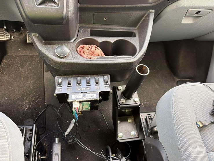 2019-ford-transit-image-9