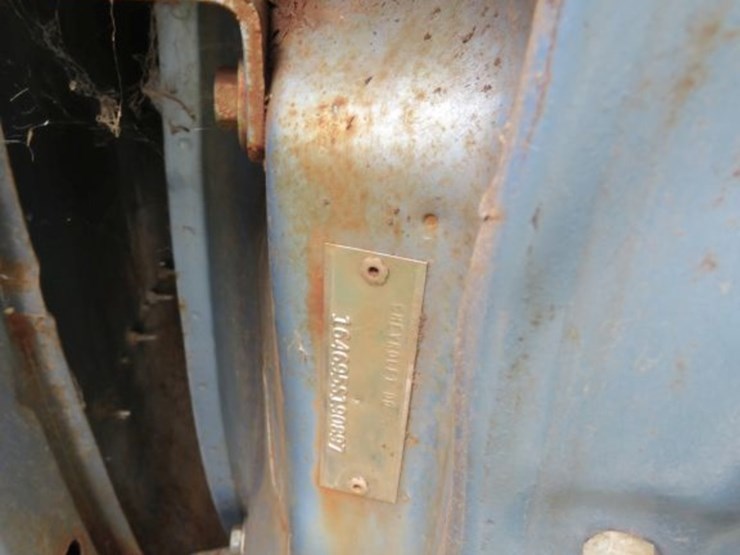 1965-chevrolet-impala-4dr-sedan-image-9