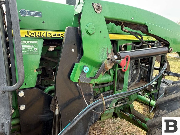 2005-john-deere-6603-image-32
