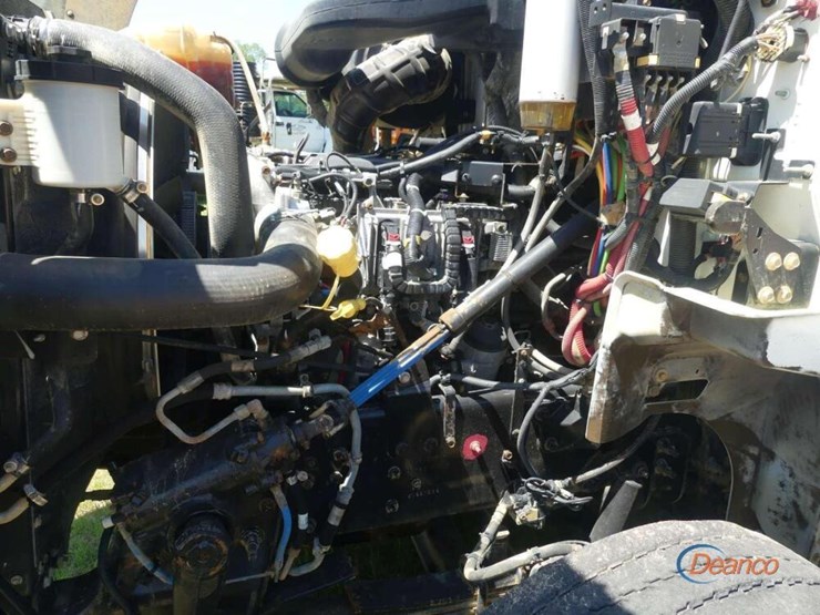 2019-international-hx615-image-11