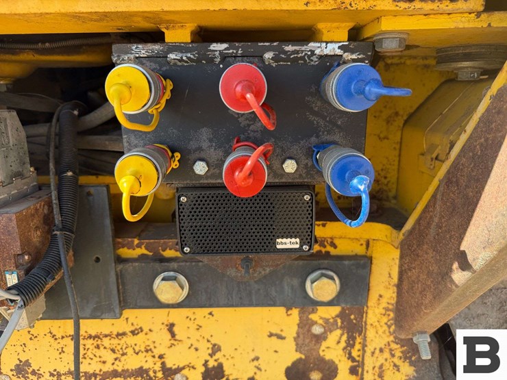 2006-komatsu-d65px-15e0-image-32