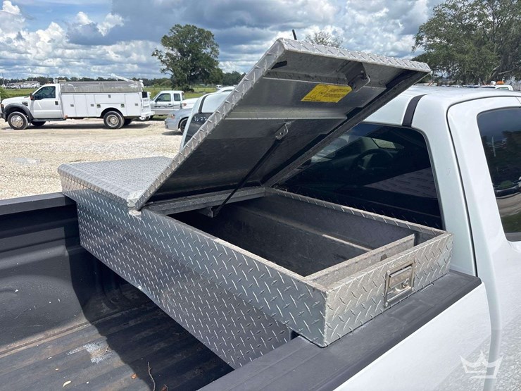 2018-chevrolet-colorado-image-19