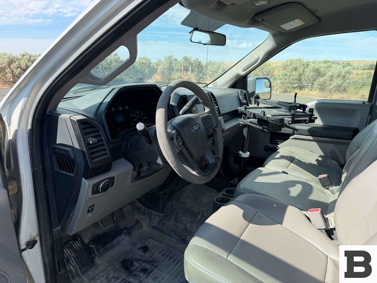 2016-ford-f150-image-27
