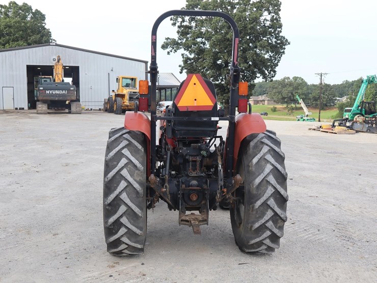2011-case-ih-farmall-55-image-4