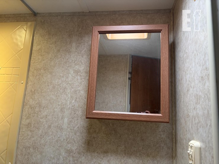 2007-keystone-rv-co-passport-ultra-lite-280bh-image-21