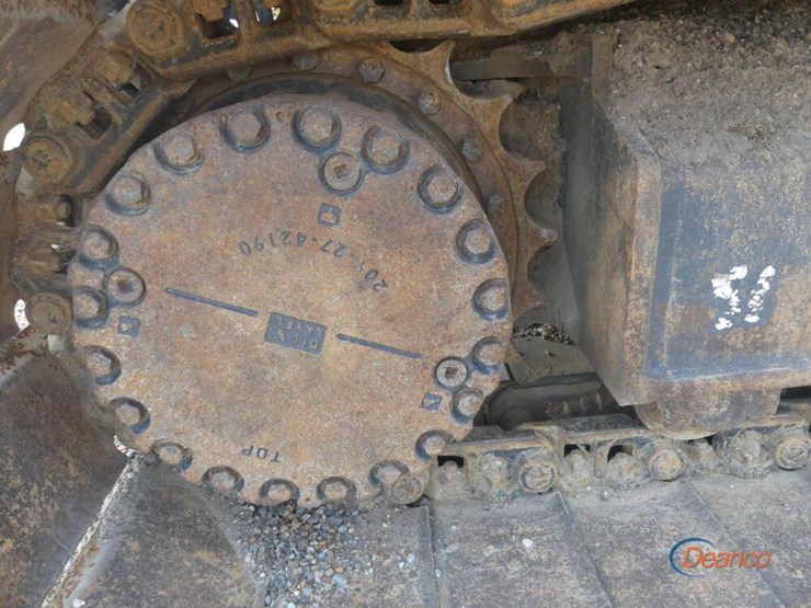 2016-komatsu-pc210-lc-11-image-9