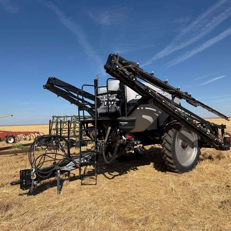 AG SPRAY EQUIPMENT 7000