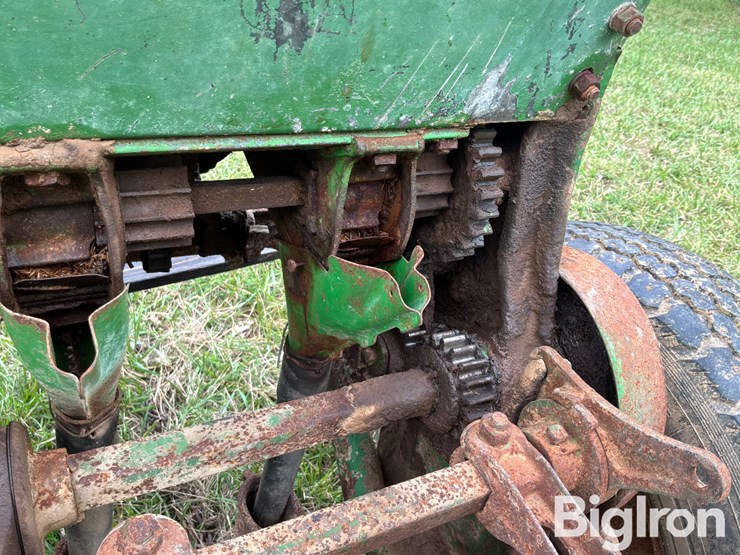 john-deere-750-image-20