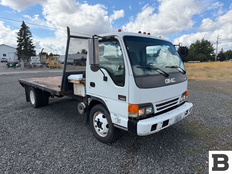 2000-gmc-w4500-image-6