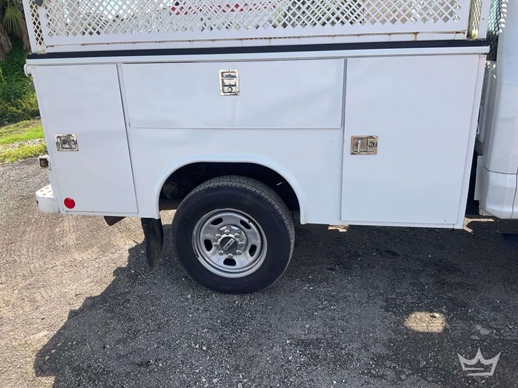 2019-ford-f350-image-31