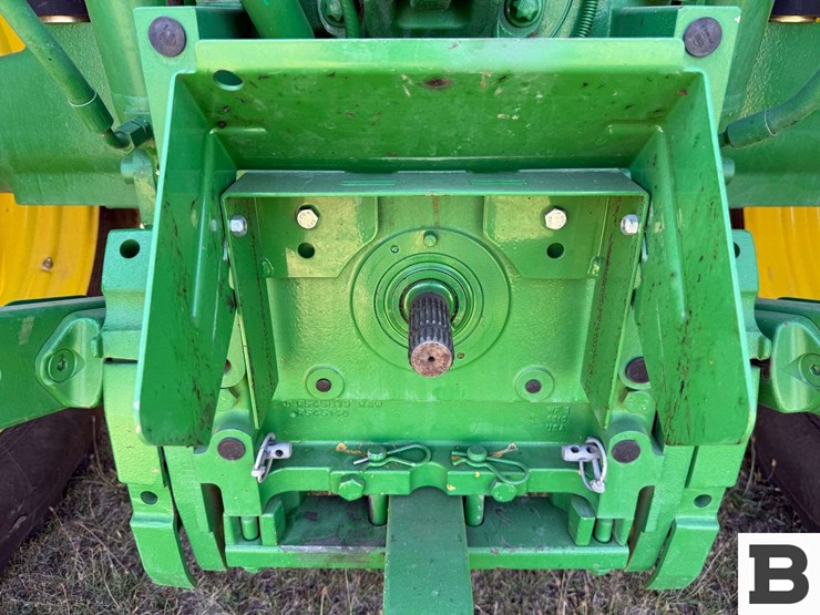 2016-john-deere-6155r-image-46