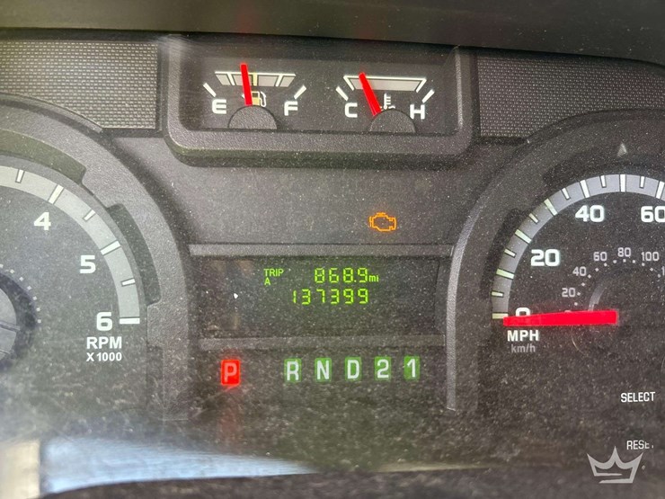 2012-ford-cargo-image-11