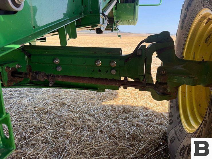 2014-john-deere-s660-image-30