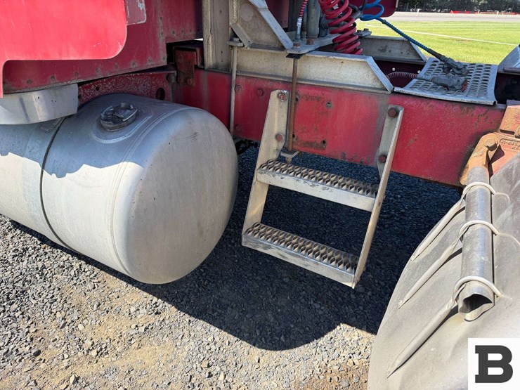 1989-peterbilt-379-image-15