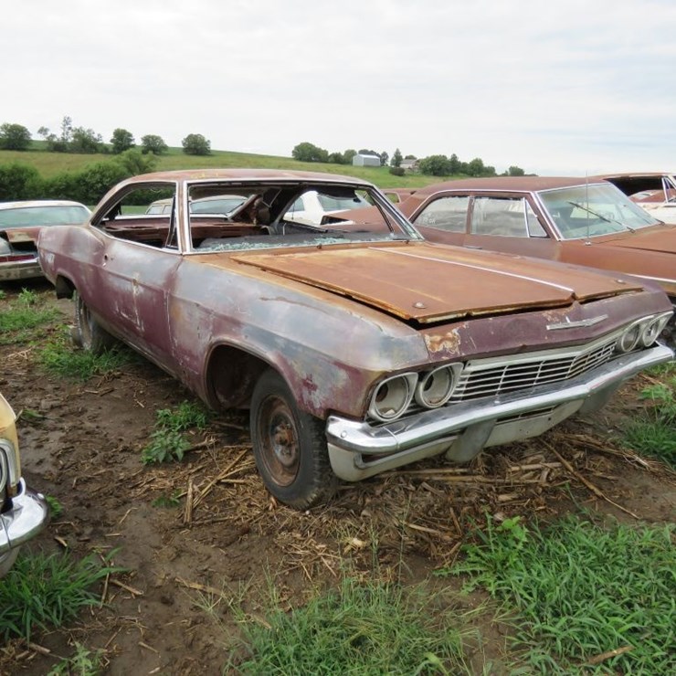 1965 Chevrolet Impala SS 2dr HT