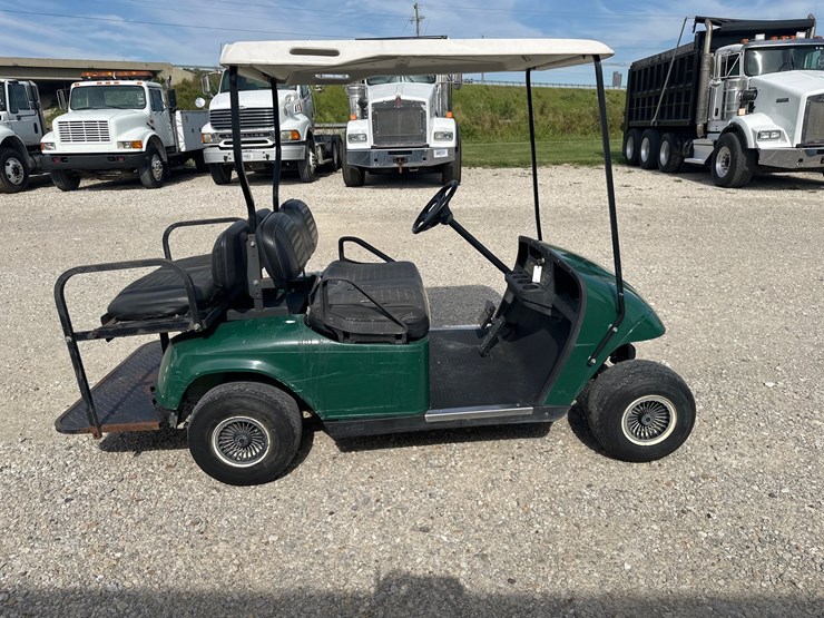 #192-•-ez-go-txt-electric-golf-cart-image-3