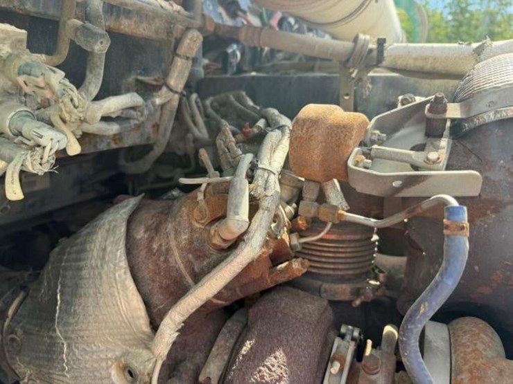 2009-kenworth-t800-image-33