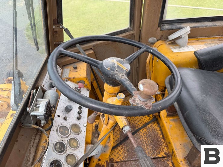 caterpillar-920-image-37