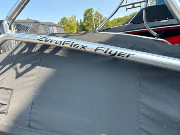 2002-mastercraft-x10-wakeboard-boat-mbcauxc8f102-image-14