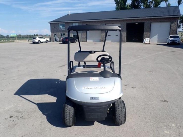 2021-e-z-go-rxv-2-passenger-gas-golf-cart-5621834-image-2