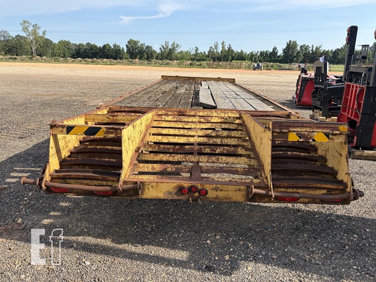 2009-pintle-hitch-7919-image-4