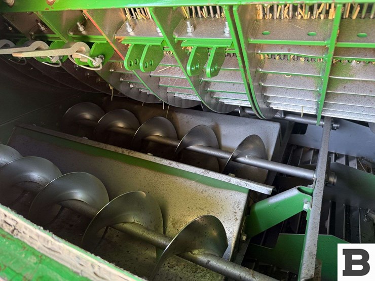 2014-john-deere-s660-image-27