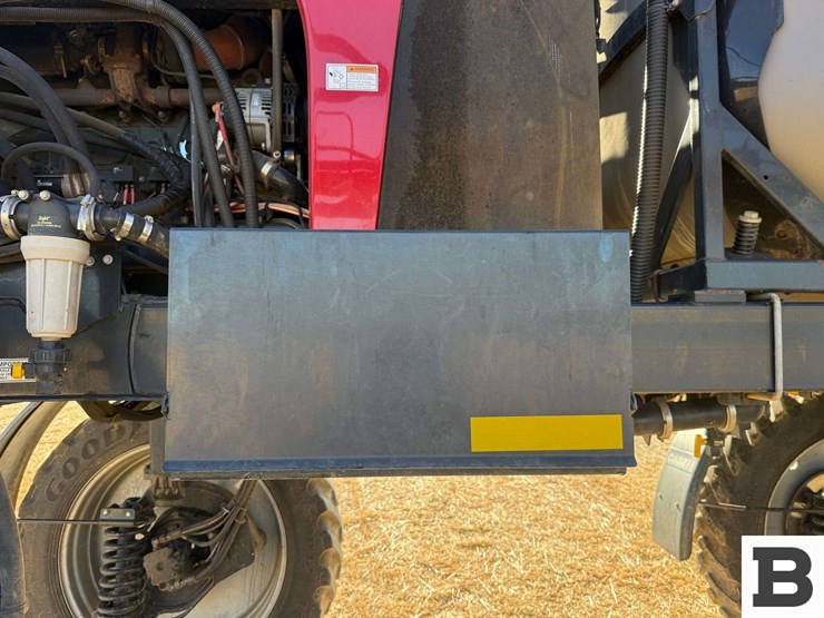 2018-case-ih-patriot-2250-image-29