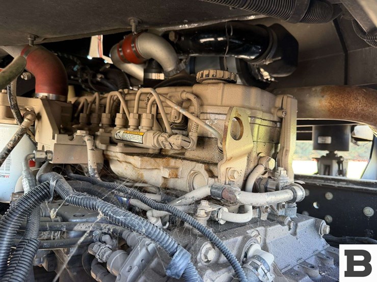 2012-capacity-tj5000-image-33