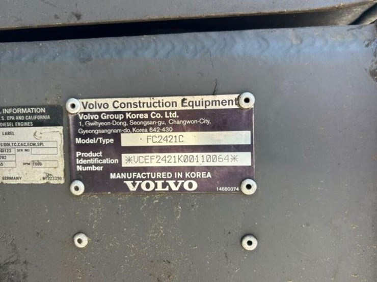 2012-volvo-fc2421c-image-10