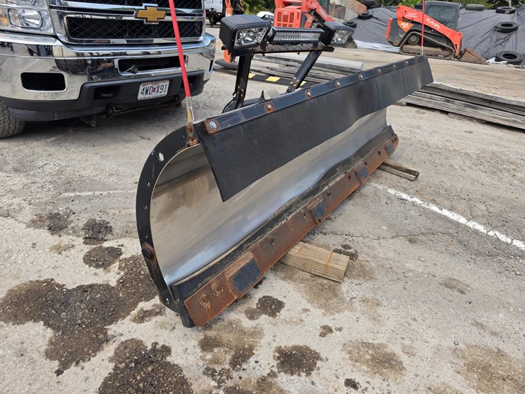#25252-•-2013-chevrolet-silverado-pickup-truck-image-6