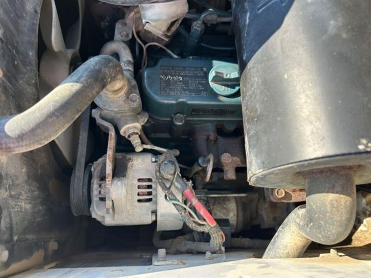 2019-bobcat-mt85-image-17