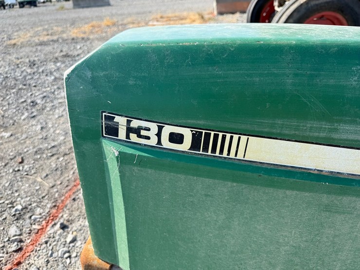 john-deere-130-image-14
