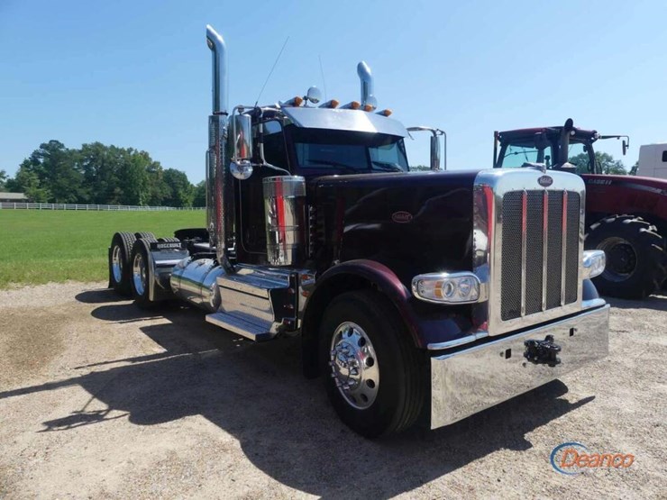 2024-peterbilt-389-image-23