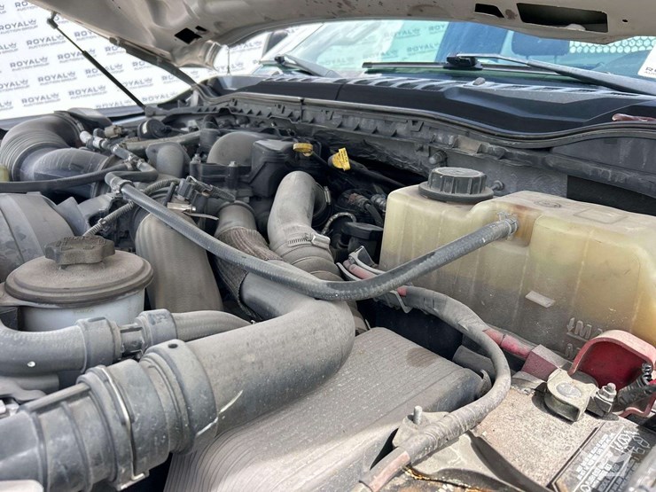 2019-ford-f550-image-9