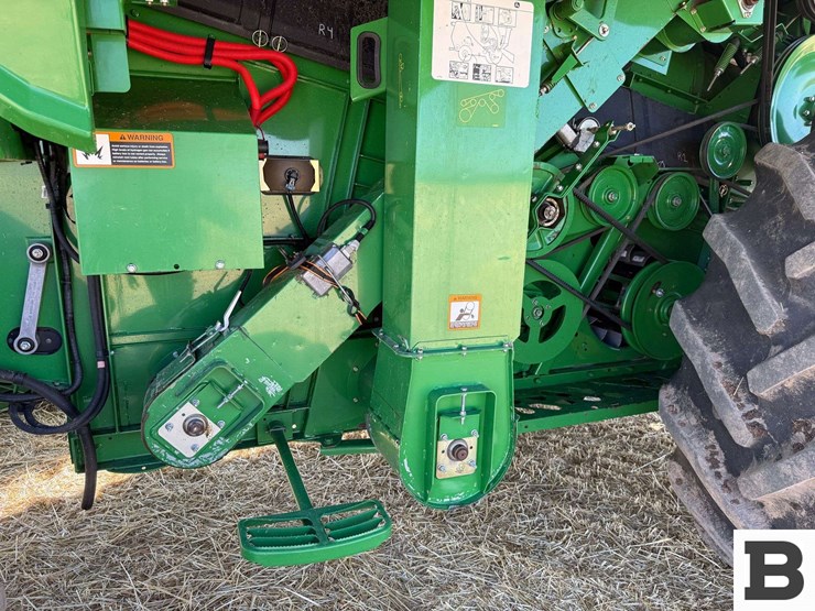 2014-john-deere-s660-image-65