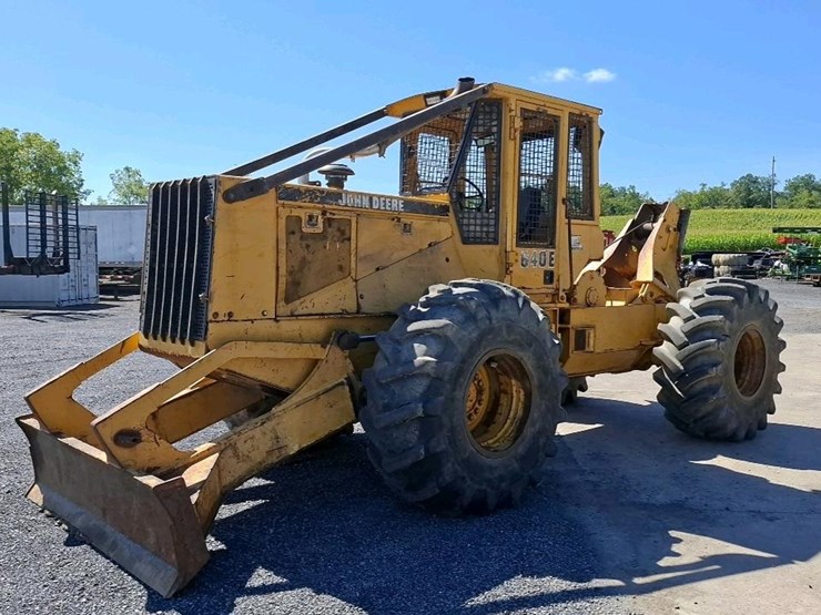 1993-deere-640e-image-14