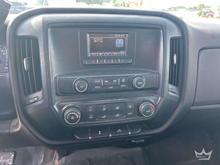 2016-chevrolet-silverado-1500-image-14
