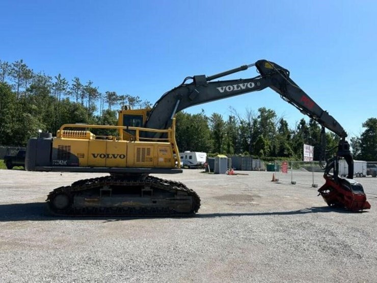 2012-volvo-fc2421c-image-2