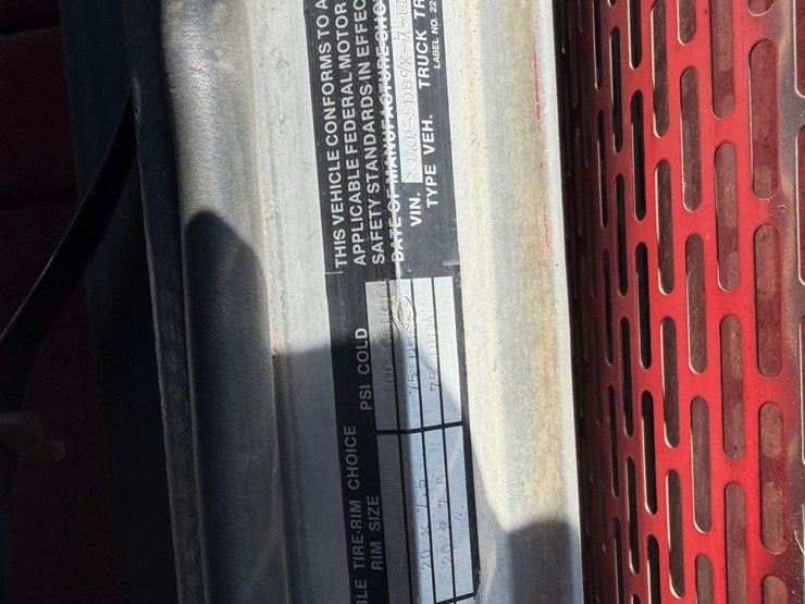 1989-peterbilt-379-image-63